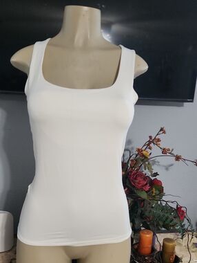 Zara White Square Neck Tank Top - Wide Strap Layering Tee